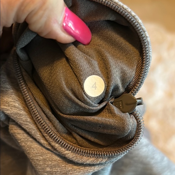 Lululemon Half Zip Gray and Yellow Zipper - Picture 10 of 10